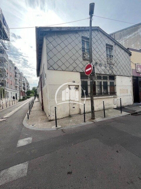 Local commercial - 240 m²