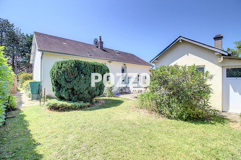 Maison - 93 m² - 5 pièces