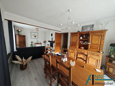 Maison - 104 m² - 5 pièces