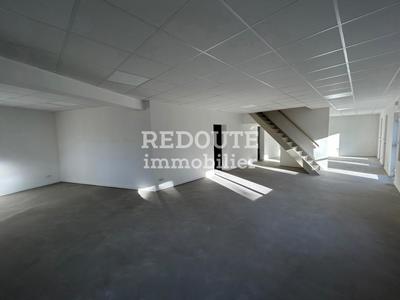 Entrepôt - 1 280 m²