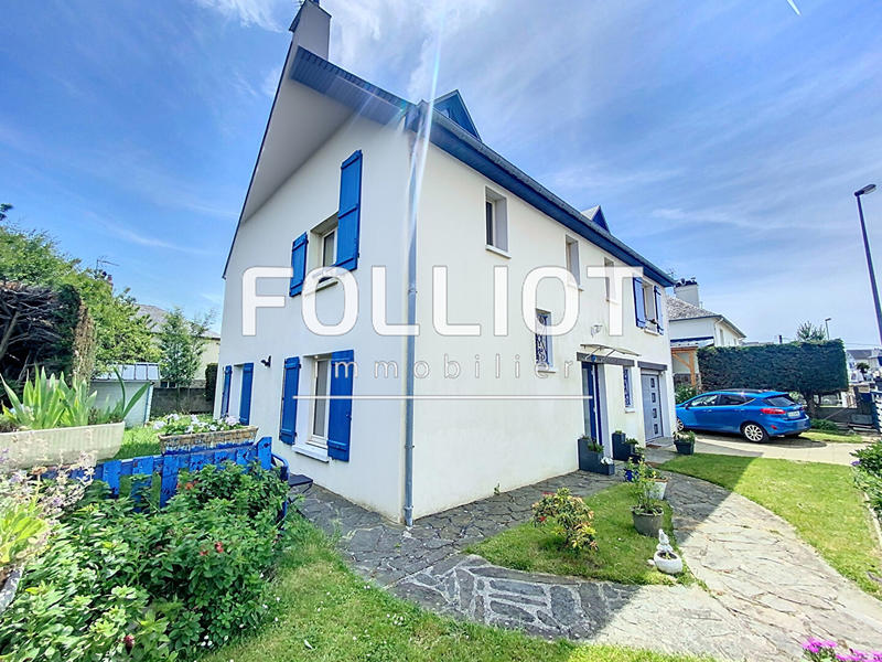 Viager - Maison - 195 m² - 9 pièces