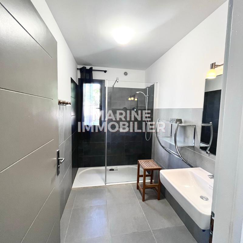 Villa - 97 m² - 6 pièces