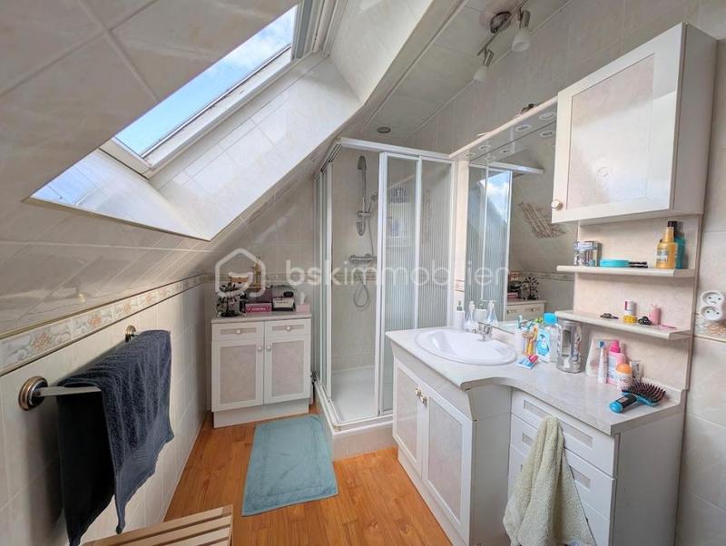 Maison - 160 m² - 8 pièces