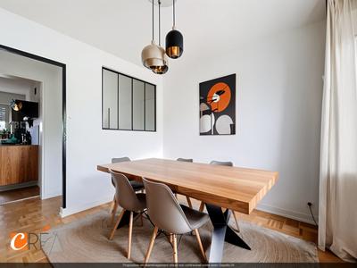 Appartement - 80 m² - 4 pièces