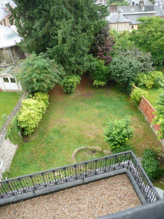 Maison - 157 m² - 9 pièces