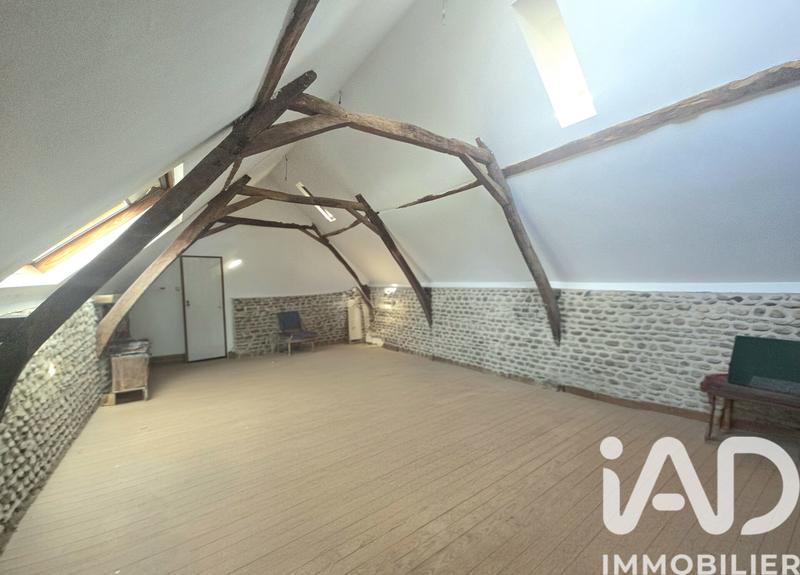 Maison - 253 m² - 8 pièces