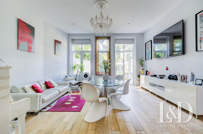 Appartement - 168 m² - 5 pièces