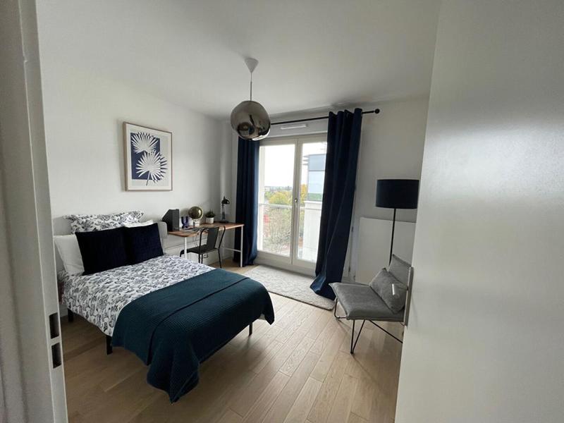 Appartement - 102 m² - 5 pièces