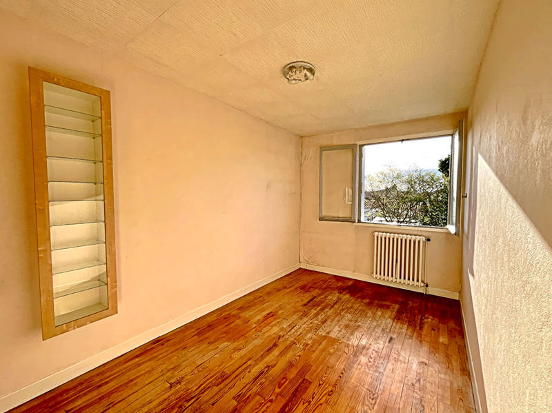 Maison - 91 m² - 5 pièces