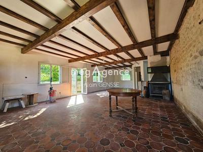 Maison traditionnelle - 130 m² - 4 pièces