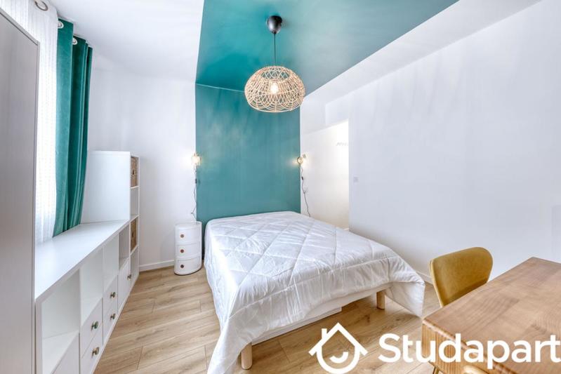 Chambre - 11 m² - 1 pièce