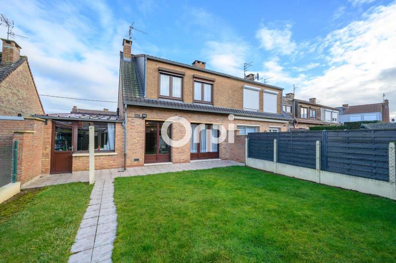 Maison - 100 m² - 4 pièces