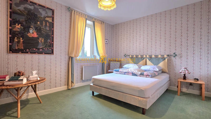 Maison ancienne - 236 m² - 5 pièces