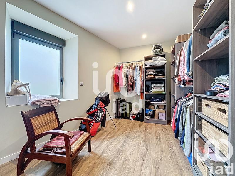 Maison - 180 m² - 5 pièces