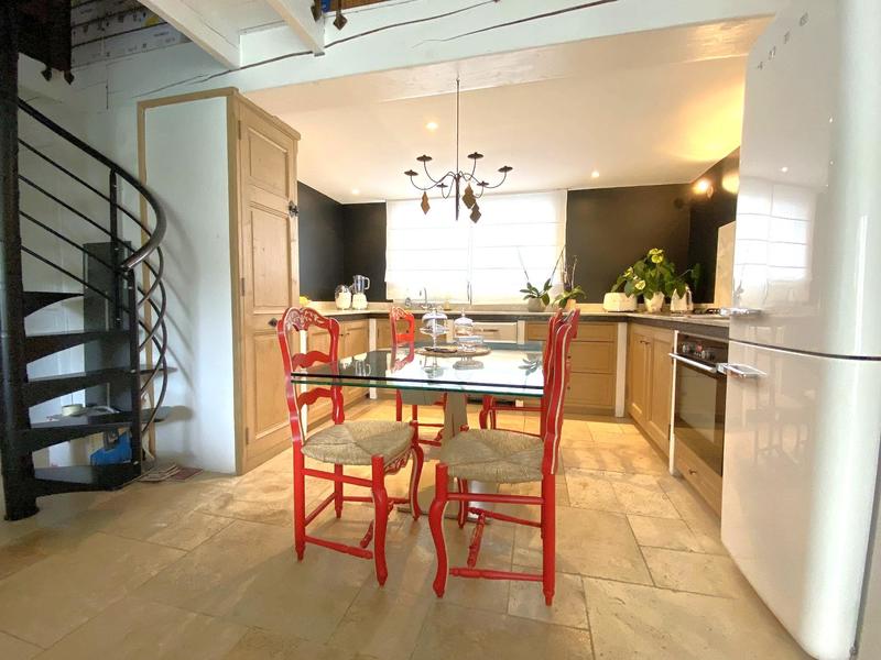 Maison - 108 m² - 4 pièces