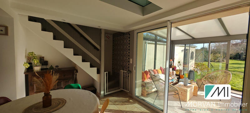 Maison - 175 m² - 9 pièces