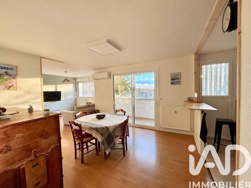 Appartement - 80 m² - 5 pièces