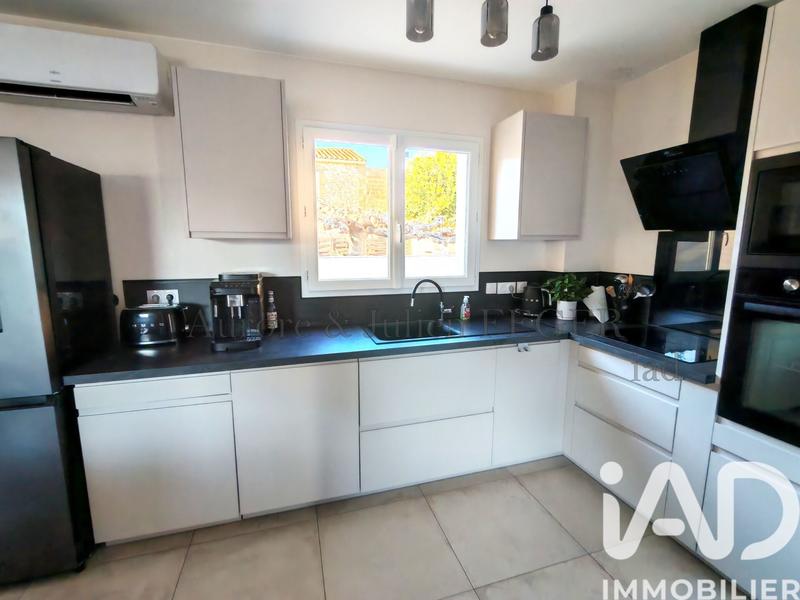 Maison - 90 m² - 3 pièces