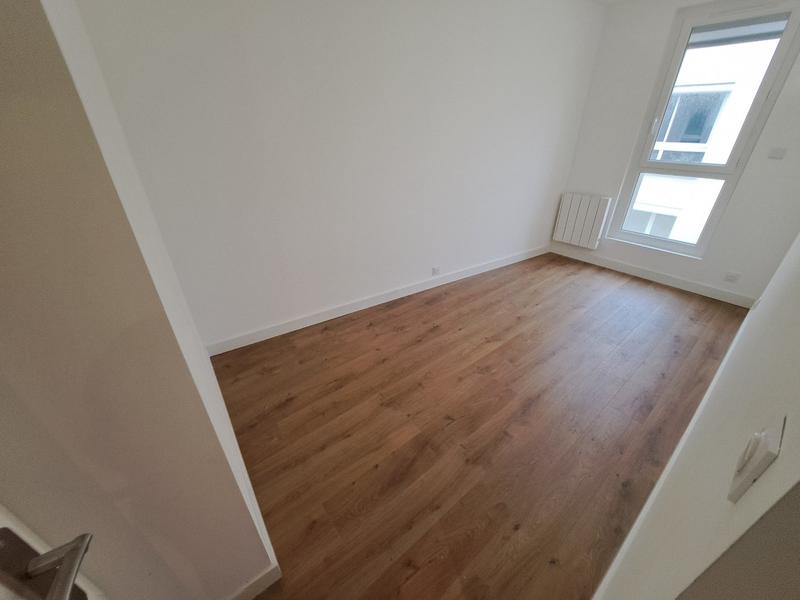 Appartement - 83 m² - 5 pièces