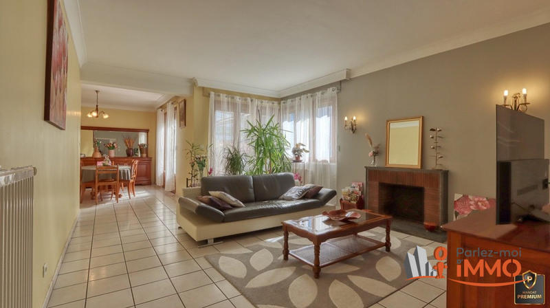 Maison - 133 m² - 6 pièces