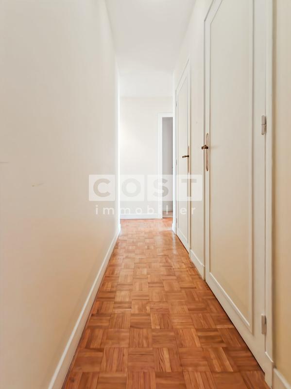 Appartement - 137 m² - 5 pièces
