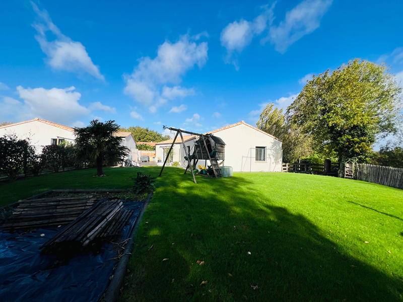 Maison - 137 m² - 5 pièces