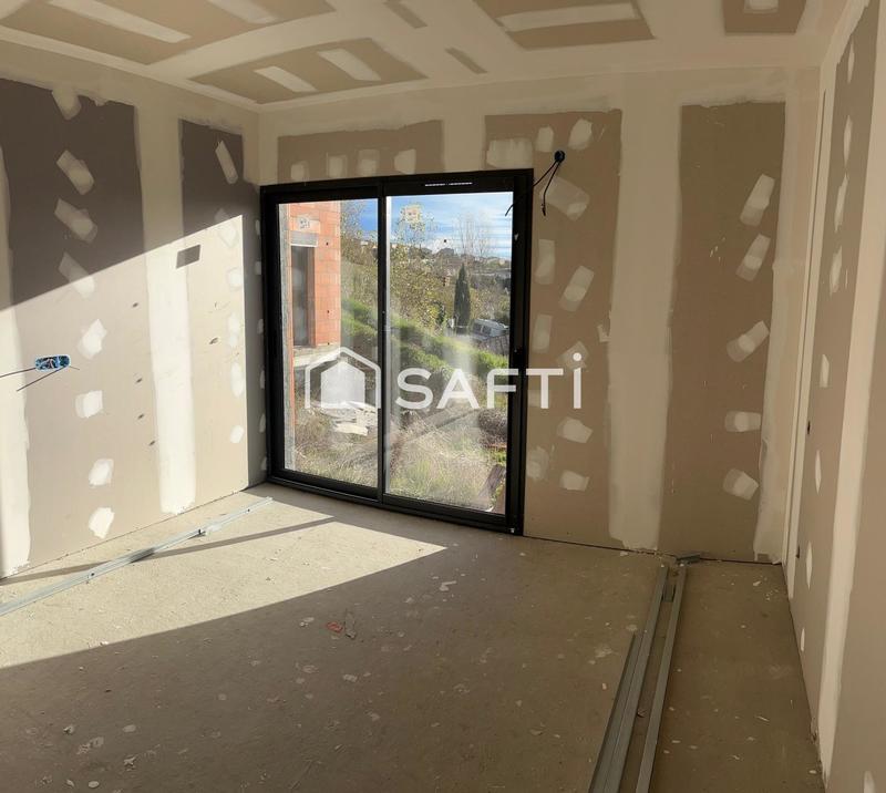 Maison - 150 m² - 5 pièces