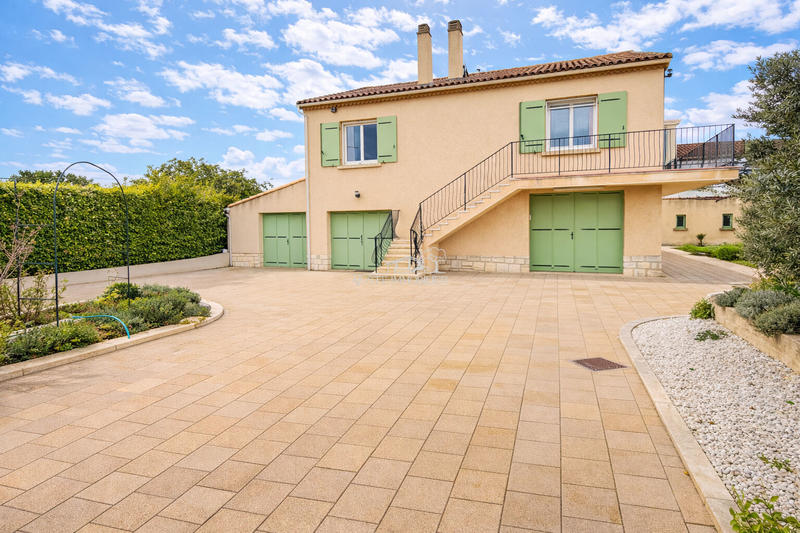 Maison - 111 m² - 4 pièces