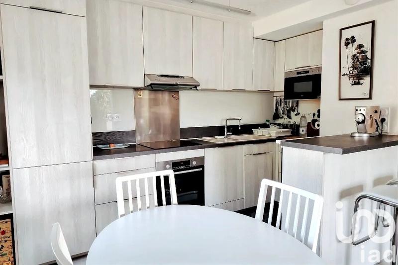 Appartement - 93 m² - 4 pièces