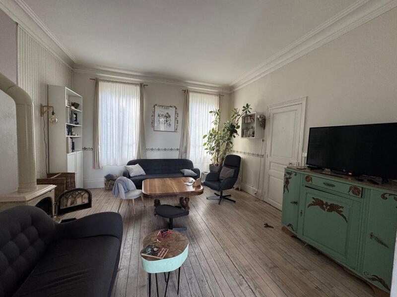 Maison - 190 m² - 7 pièces