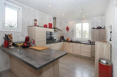 Maison - 148 m² - 7 pièces