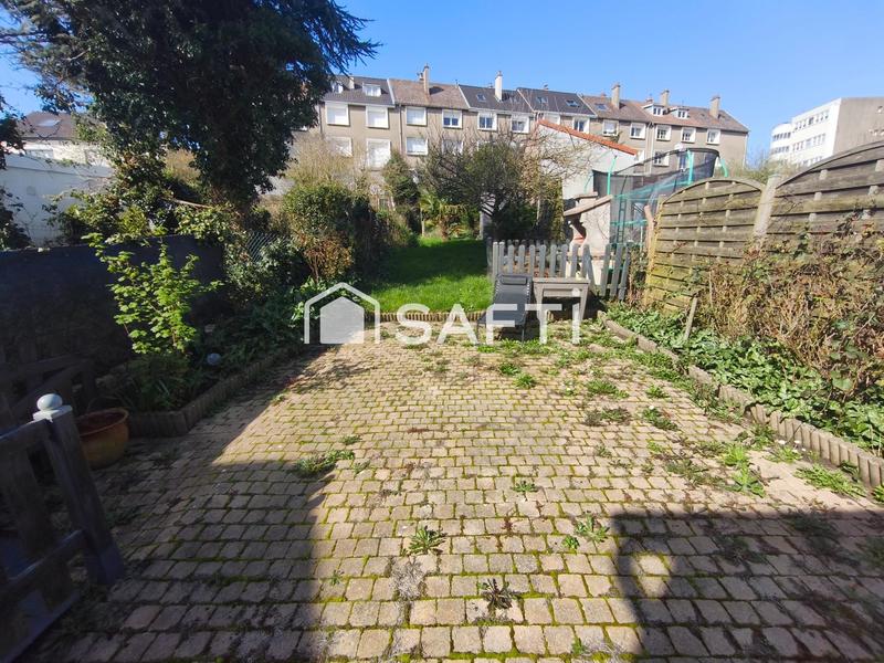 Maison - 82 m² - 5 pièces