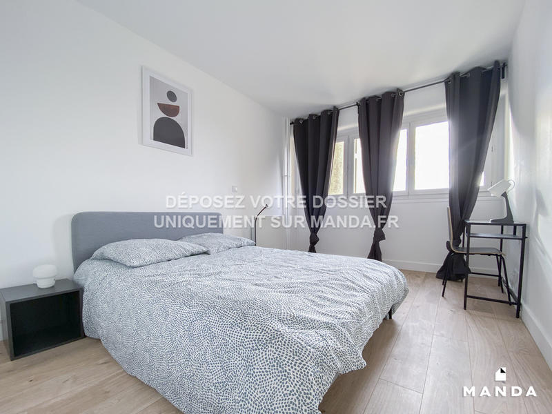 Chambre - 11 m² - 5 pièces