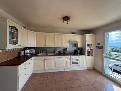 Appartement - 88 m² - 4 pièces