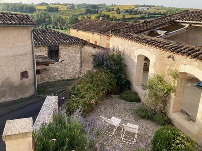 Maison - 144 m² - 6 pièces