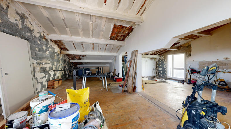 Maison - 420 m² - 19 pièces