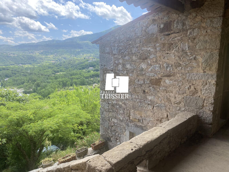 Maison ancienne - 88 m² - 4 pièces