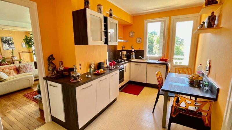 Appartement - 135 m² - 5 pièces