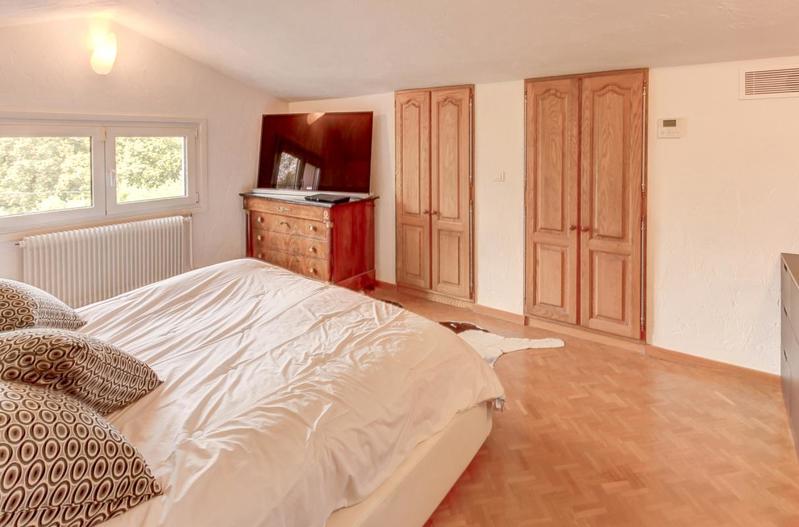 Villa - 204 m² - 6 pièces