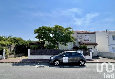 Maison - 96 m² - 5 pièces