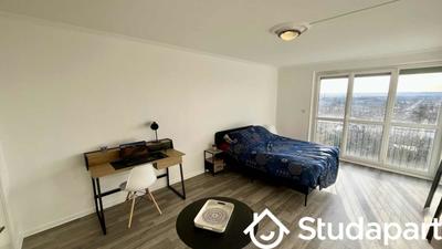 Chambre - 12 m² - 1 pièce