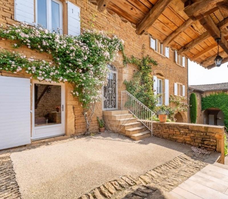 Maison - 403 m² - 10 pièces