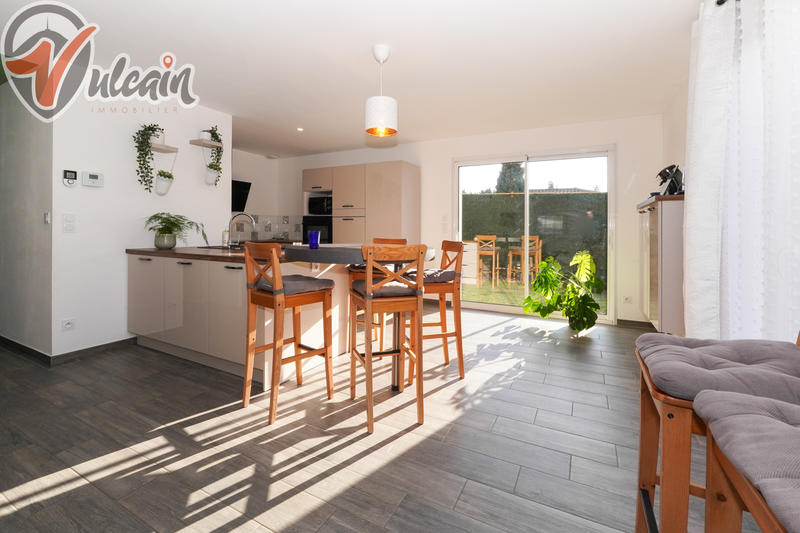 Maison - 87 m² - 4 pièces