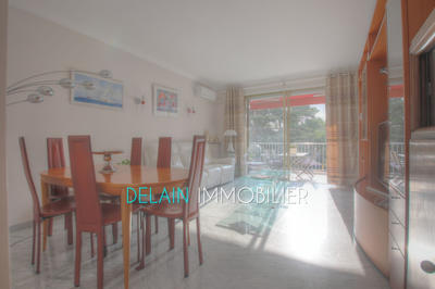 Appartement - 75 m² - 3 pièces