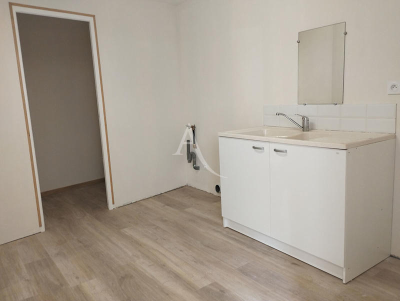 Maison - 64 m² - 3 pièces