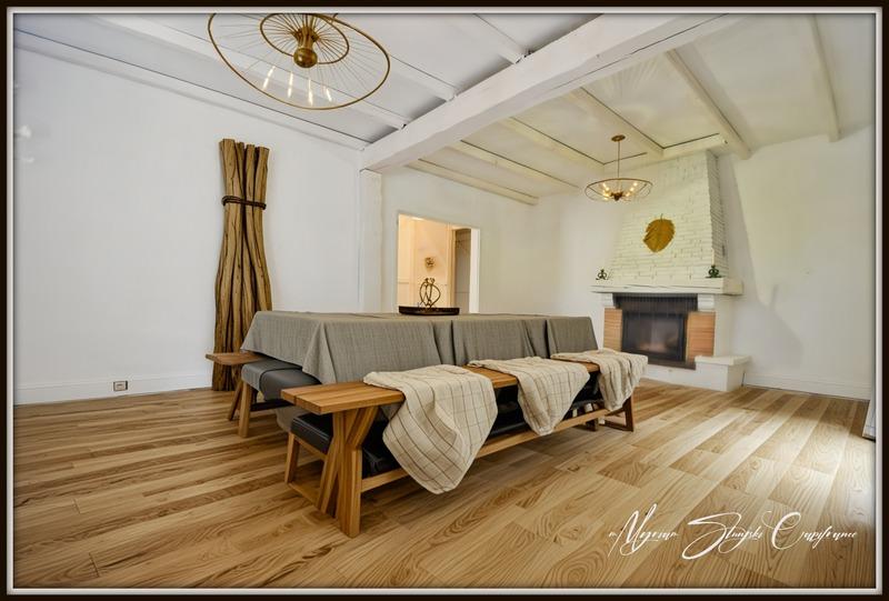 Maison - 218 m² - 8 pièces