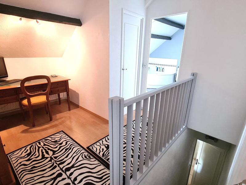 Maison - 140 m² - 5 pièces