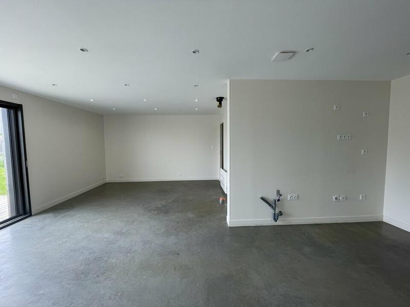 Local d'activité / Entrepôt - 160 m²