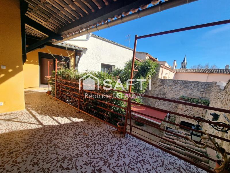 Maison - 331 m² - 8 pièces