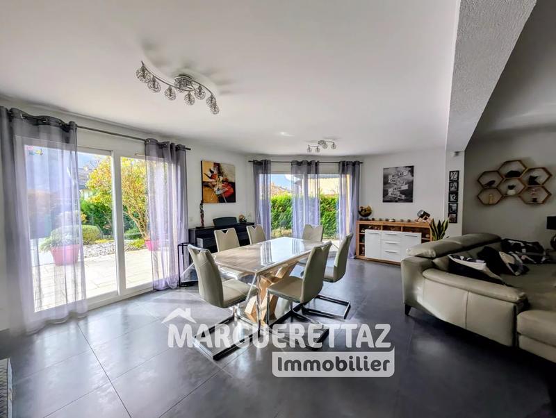 Maison - 125 m² - 5 pièces